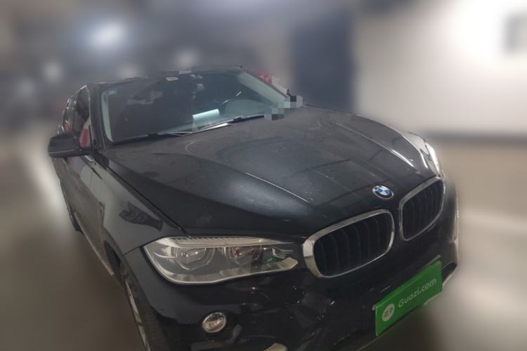 Used BMW X6 2018 xDrive35i Base Model Middle East Front Right 45 Deg