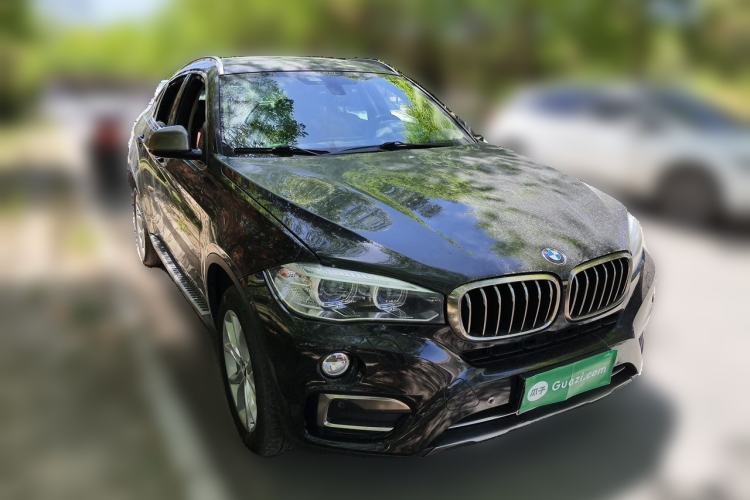 Used BMW X6 2018 xDrive28i Front Right 45 Deg