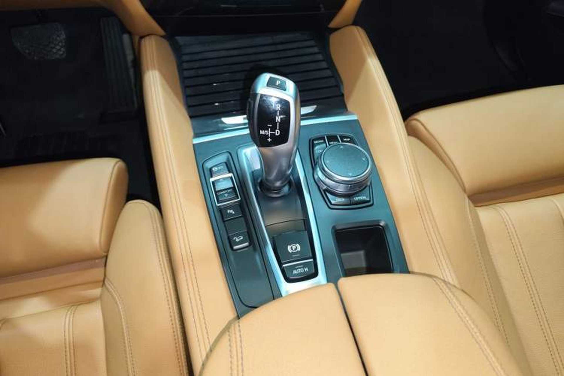 Used BMW X6 2018 xDrive28i Gear Lever