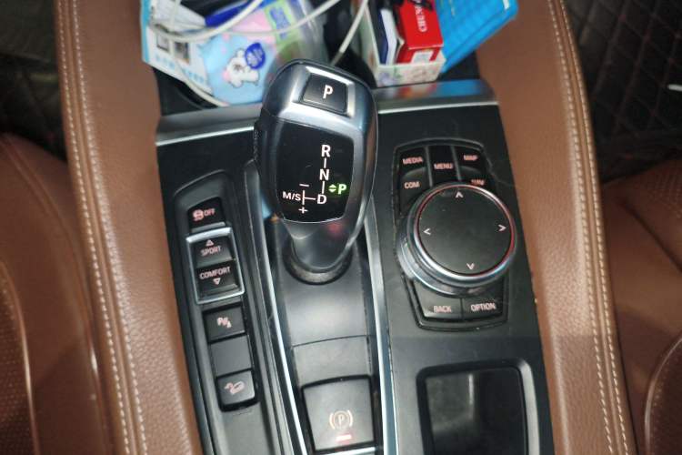 Used BMW X6 2018 xDrive28i Gear Lever