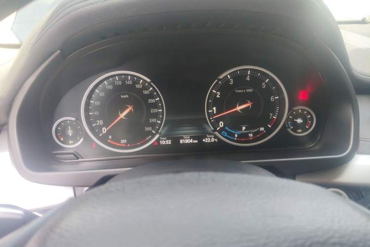 Used BMW X6  Instrument Cluster