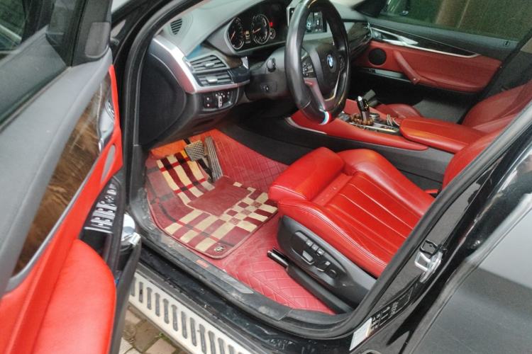 Used BMW X6 2018 xDrive28i Interior 3