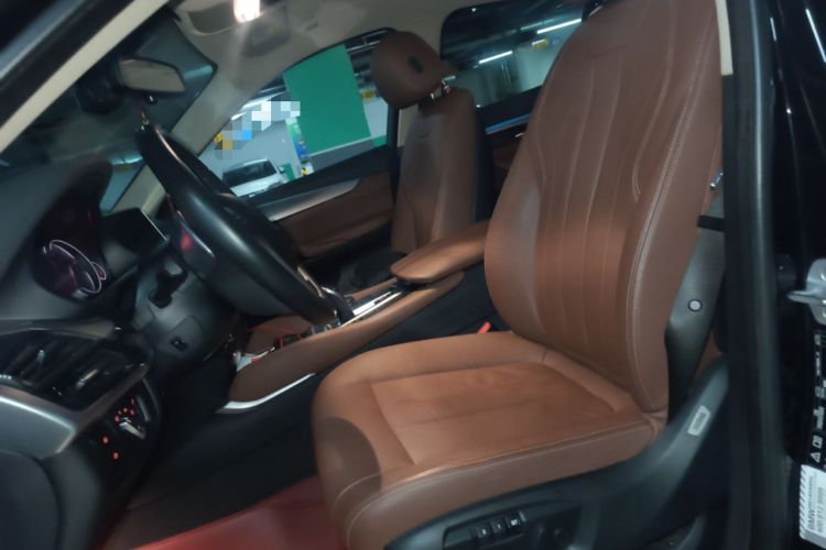 Used BMW X6 2018 xDrive35i Leading Model Left Front Seat