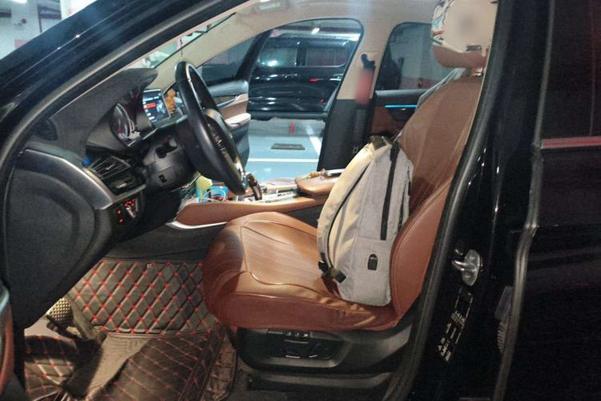 Used BMW X6 2018 xDrive28i Left Front Seat