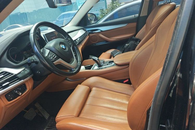 Used BMW X6  Left Front Seat