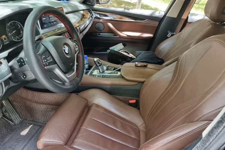 Used BMW X6 2018 xDrive28i Left Front Seat