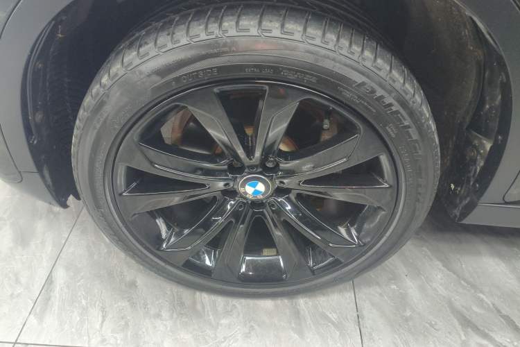 Used BMW X6 2018 xDrive35i Leading Model Left Front Wheel Hub