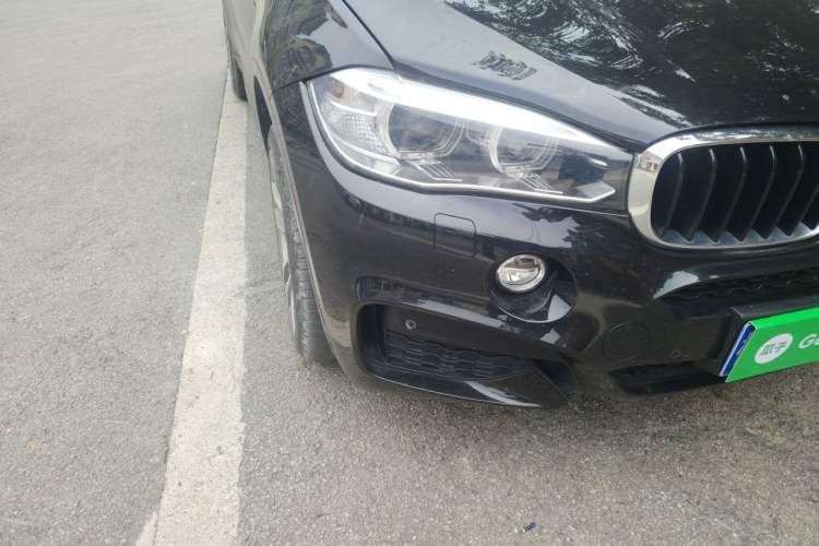 Used BMW X6  Right Front Headlight