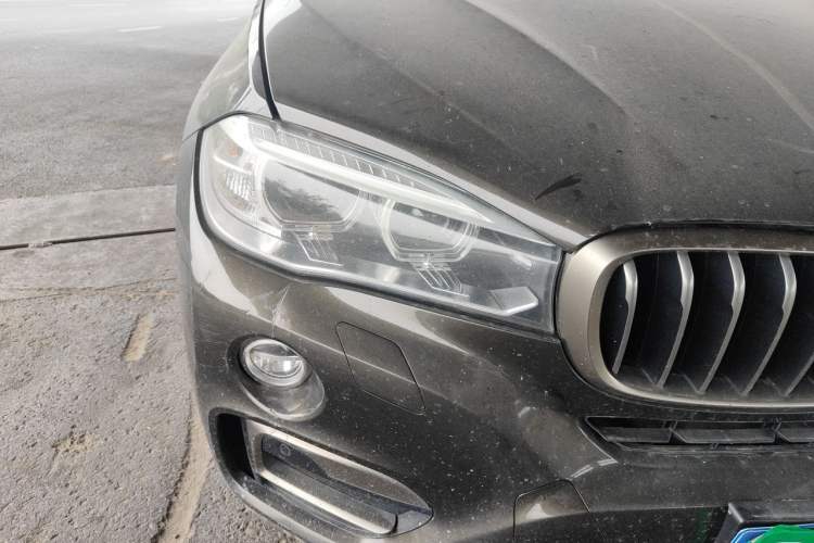 Used BMW X6 2018 xDrive28i Right Front Headlight
