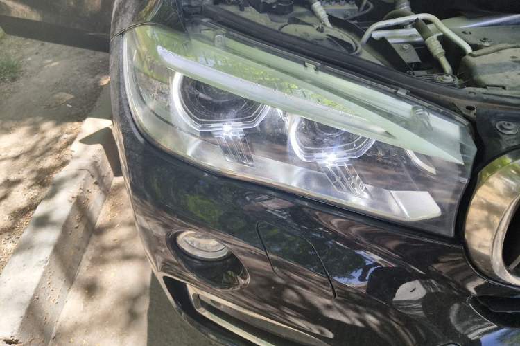 Used BMW X6 2018 xDrive28i Right Front Headlight