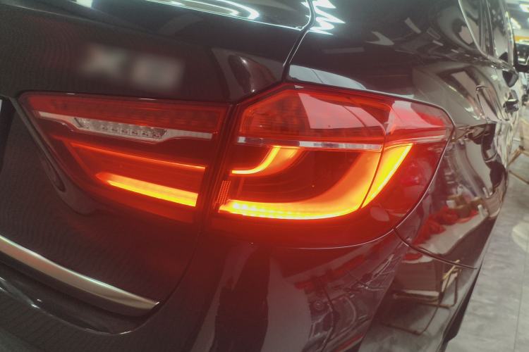 Used BMW X6 2018 xDrive35i Leading Model Right Rear Taillight