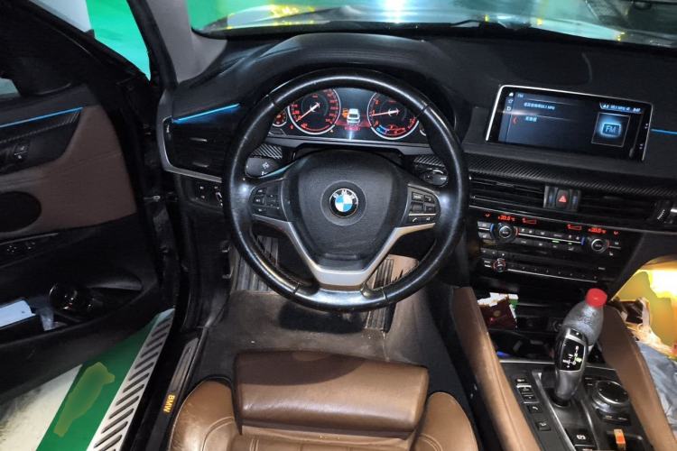 Used BMW X6 2018 xDrive28i Steering Wheel