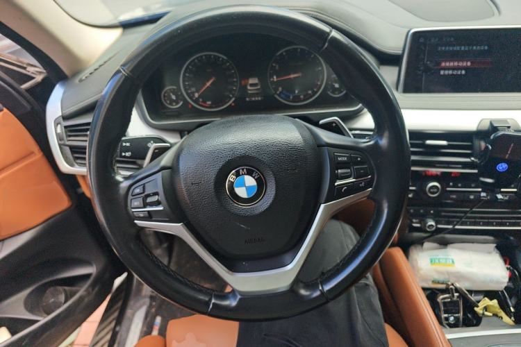 Used BMW X6  Steering Wheel