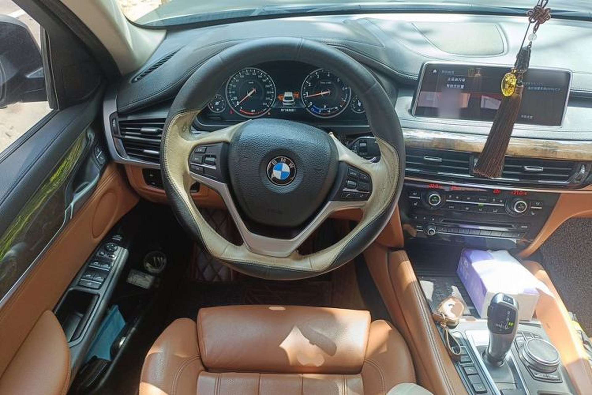 Used BMW X6 2018 xDrive28i Steering Wheel
