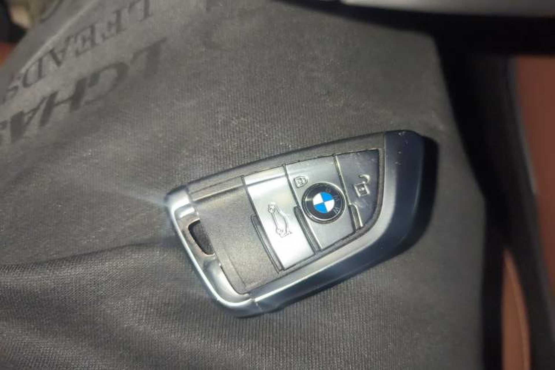 Used BMW X6 2018 xDrive35i Leading Model Vehicle Key