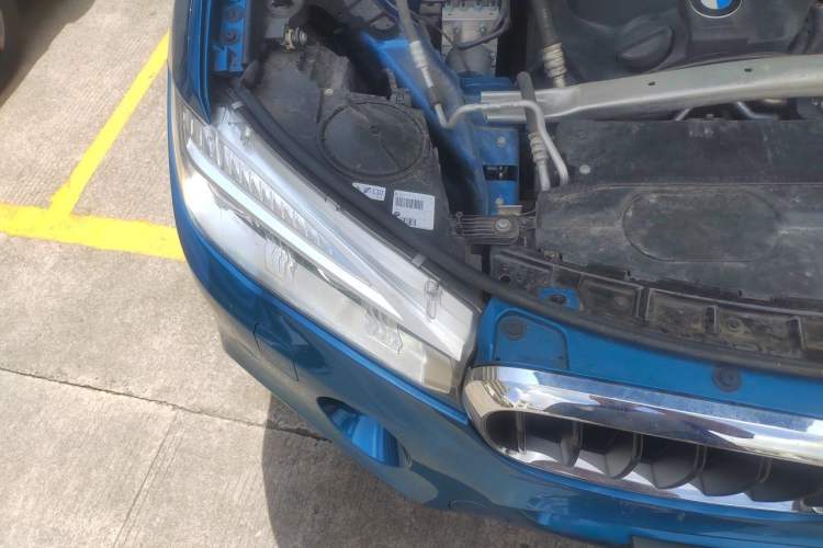 Used BMW X6 2018 xDrive35i Leading Model Engine Bay Right