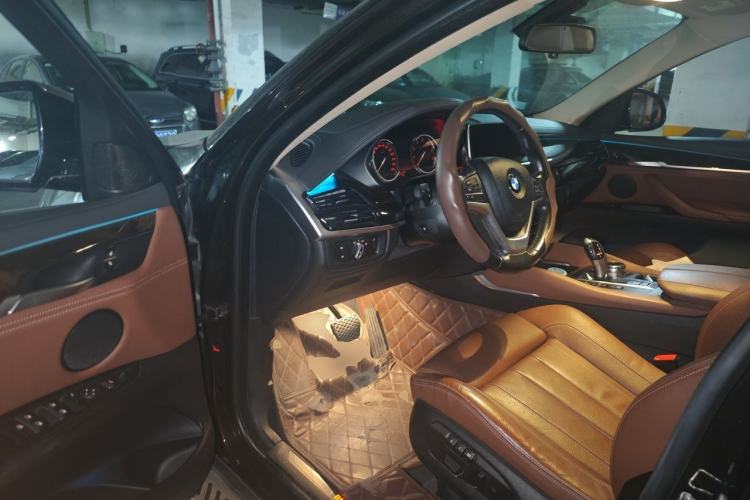 Used BMW X6 2018 xDrive28i Driver Seat