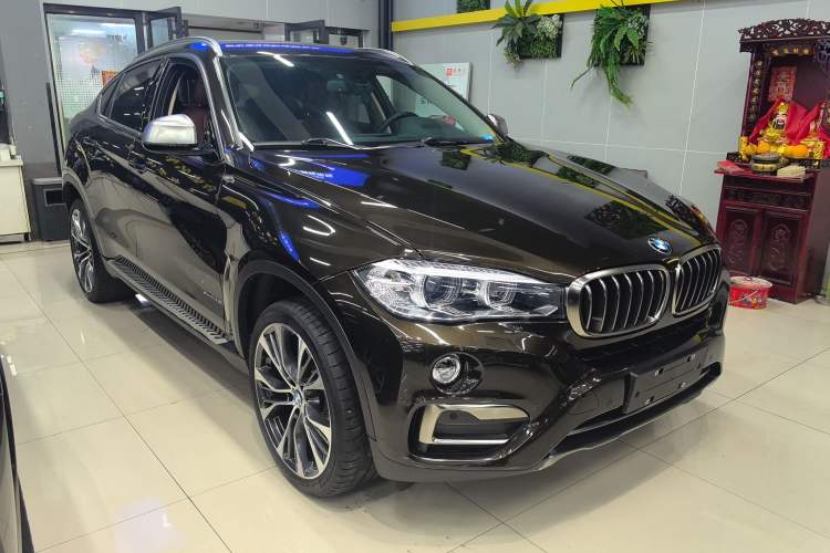 Used BMW X6 2018 xDrive28i Exterior 2
