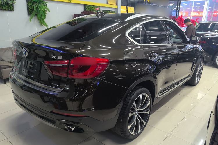 Used BMW X6 2018 xDrive28i Exterior 3