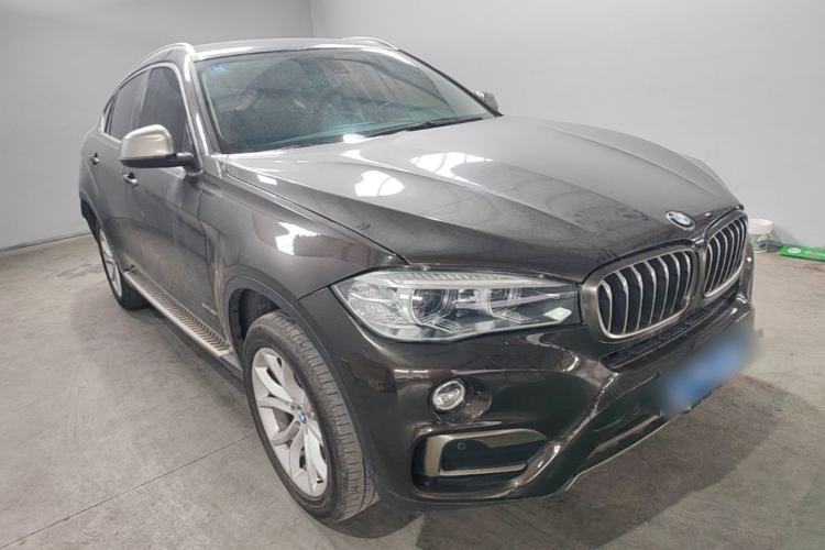 Used BMW X6 2018 xDrive28i Front Right 45 Deg