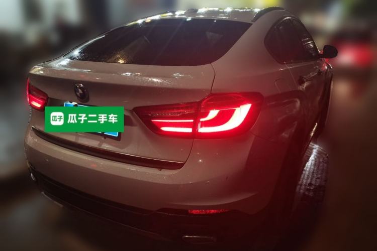 Used BMW X6 2018 xDrive35i Leading Model Rear Right 45 Deg