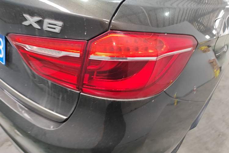 Used BMW X6 2018 xDrive28i Right Rear Taillight