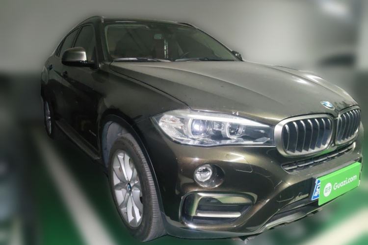 Used BMW X6 2018 xDrive28i Front Right 45 Deg