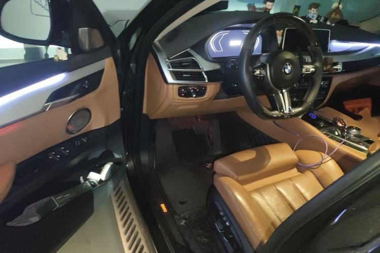 Used BMW X6 2018 xDrive28i Driver Seat