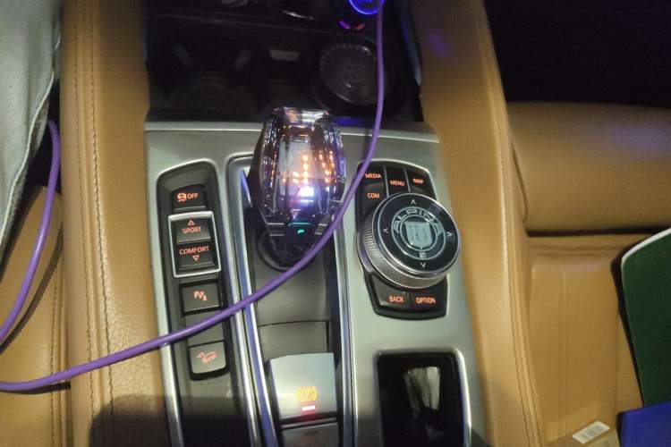 Used BMW X6 2018 xDrive28i Gear Lever