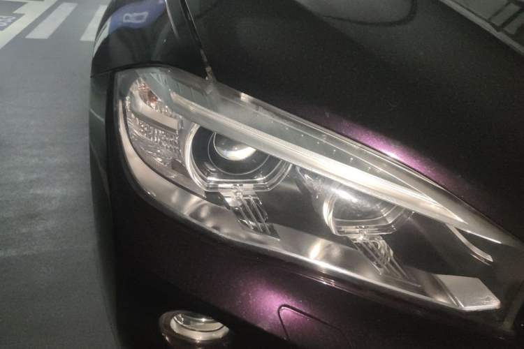 Used BMW X6 2018 xDrive28i Right Front Headlight