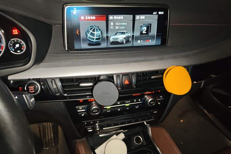 Used BMW X6 2018 xDrive35i Leading Model Audio And AC Panel