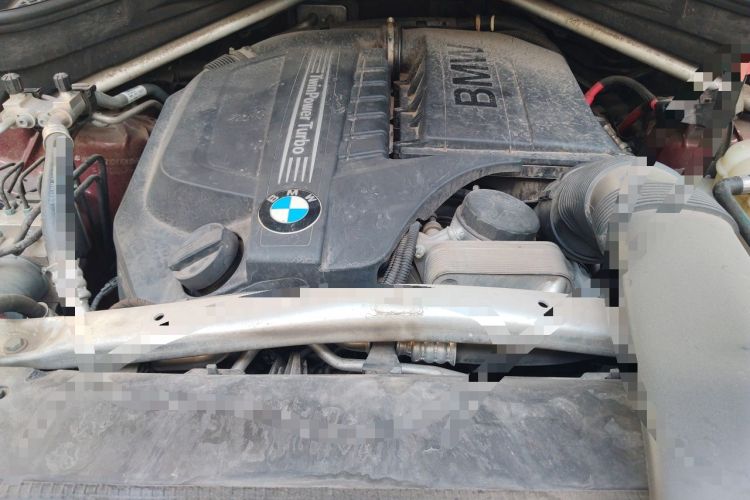 Used BMW X6 2018 xDrive35i Leading Model Engine Bay