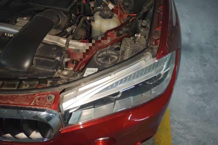 Used BMW X6 2018 xDrive35i M Sport Luxury Edition Engine Bay Left