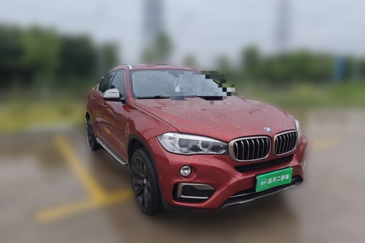 Used BMW X6 2018 xDrive35i Leading Model Front Right 45 Deg