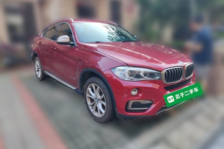 Used BMW X6 2018 xDrive28i Front Right 45 Deg