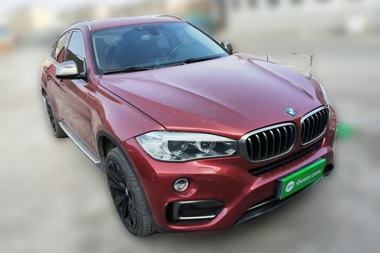 Used BMW X6 2018 xDrive35i Leading Model Front Right 45 Deg