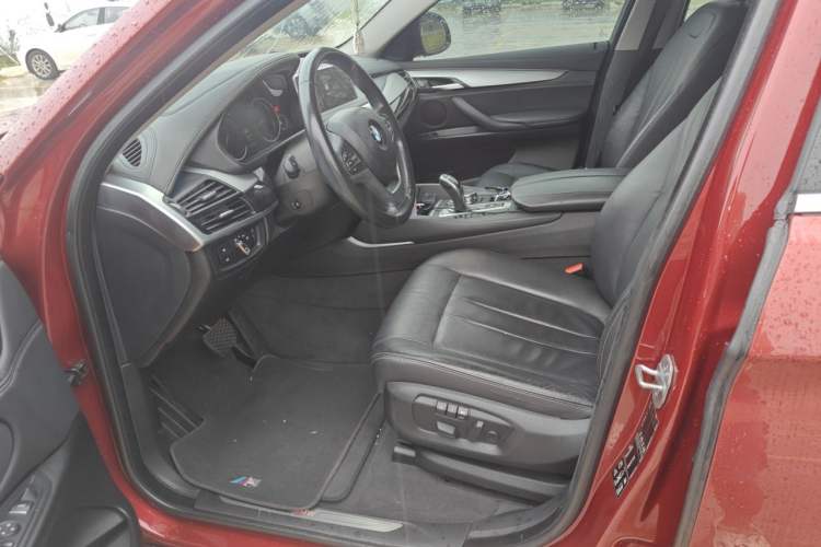 Used BMW X6 2018 xDrive35i Leading Model Left Front Seat