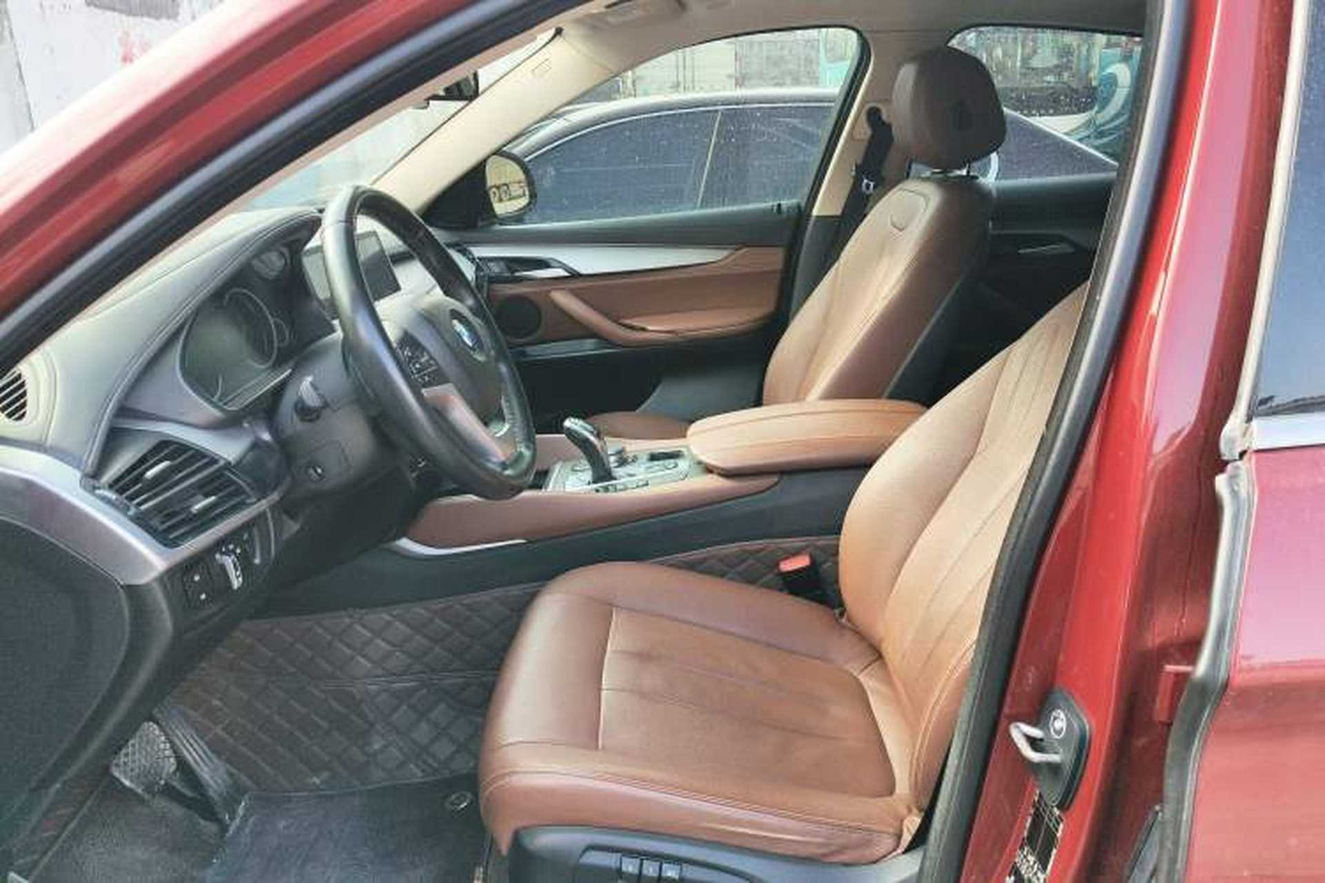 Used BMW X6 2018 xDrive35i Leading Model Left Front Seat
