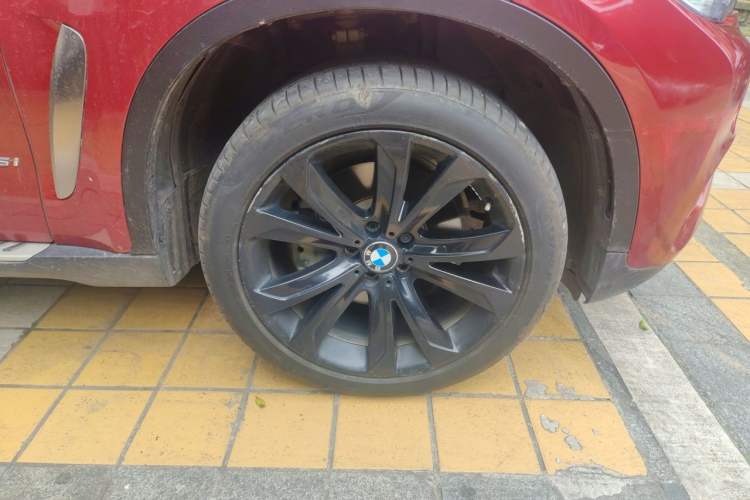 Used BMW X6 2018 xDrive35i Leading Model Right Front Wheel Hub