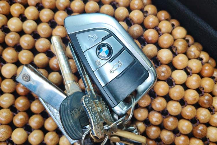 Used BMW X6 2018 xDrive35i Leading Model Vehicle Key