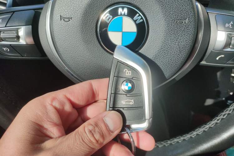 Used BMW X6 2018 xDrive35i Leading Model Vehicle Key