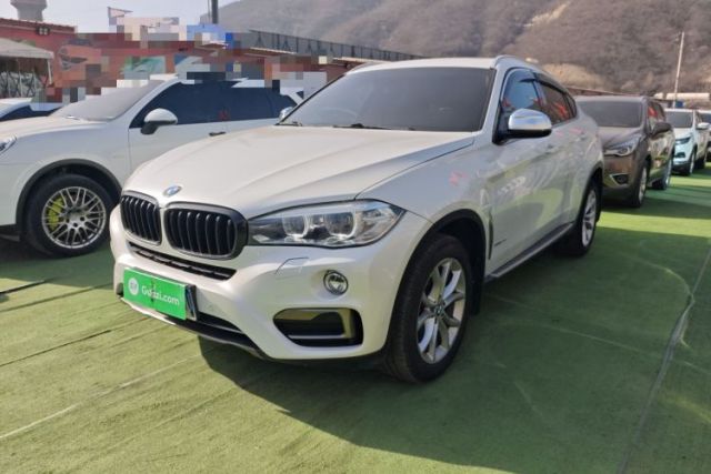 Used BMW X6 2018 xDrive28i
