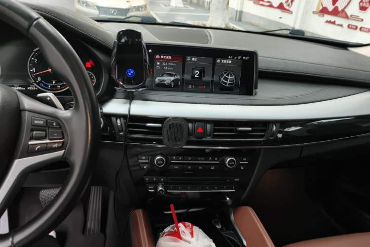 Used BMW X6 2018 xDrive35i Leading Model Audio And AC Panel