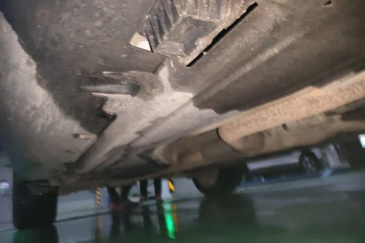 Used BMW X6 2018 xDrive28i Chassis Front Right