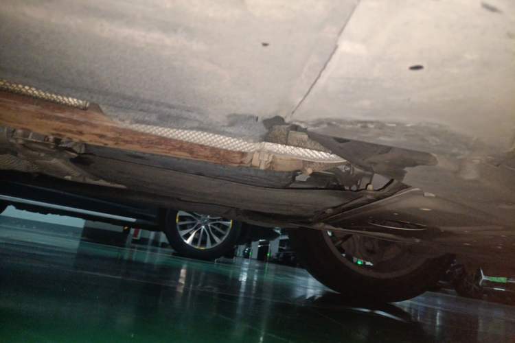 Used BMW X6 2018 xDrive28i Chassis Front Right