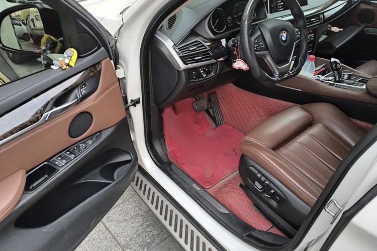 Used BMW X6 2018 xDrive28i Driver Seat