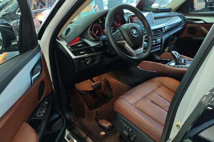 Used BMW X6 2018 xDrive35i Leading Model Driver Seat