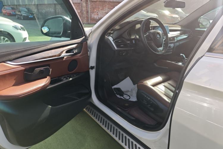 Used BMW X6 2018 xDrive28i Driver Seat