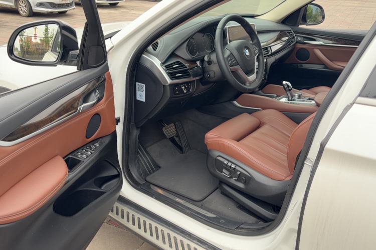 Used BMW X6 2018 xDrive28i Driver Seat