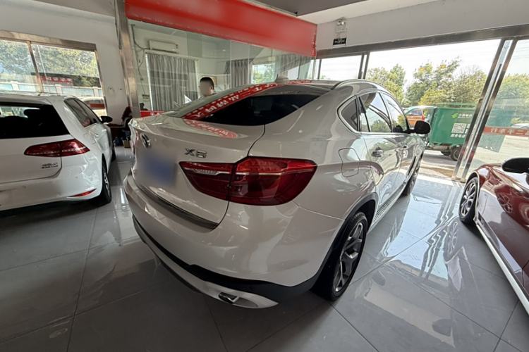 Used BMW X6 2018 xDrive28i Exterior 4